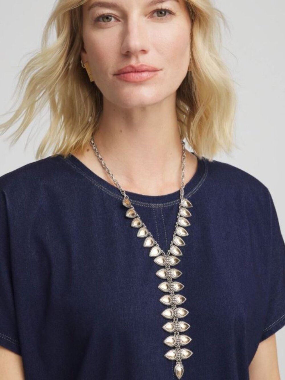 CHICO'S Vertical Pear Shaped Y-Drop Necklace.